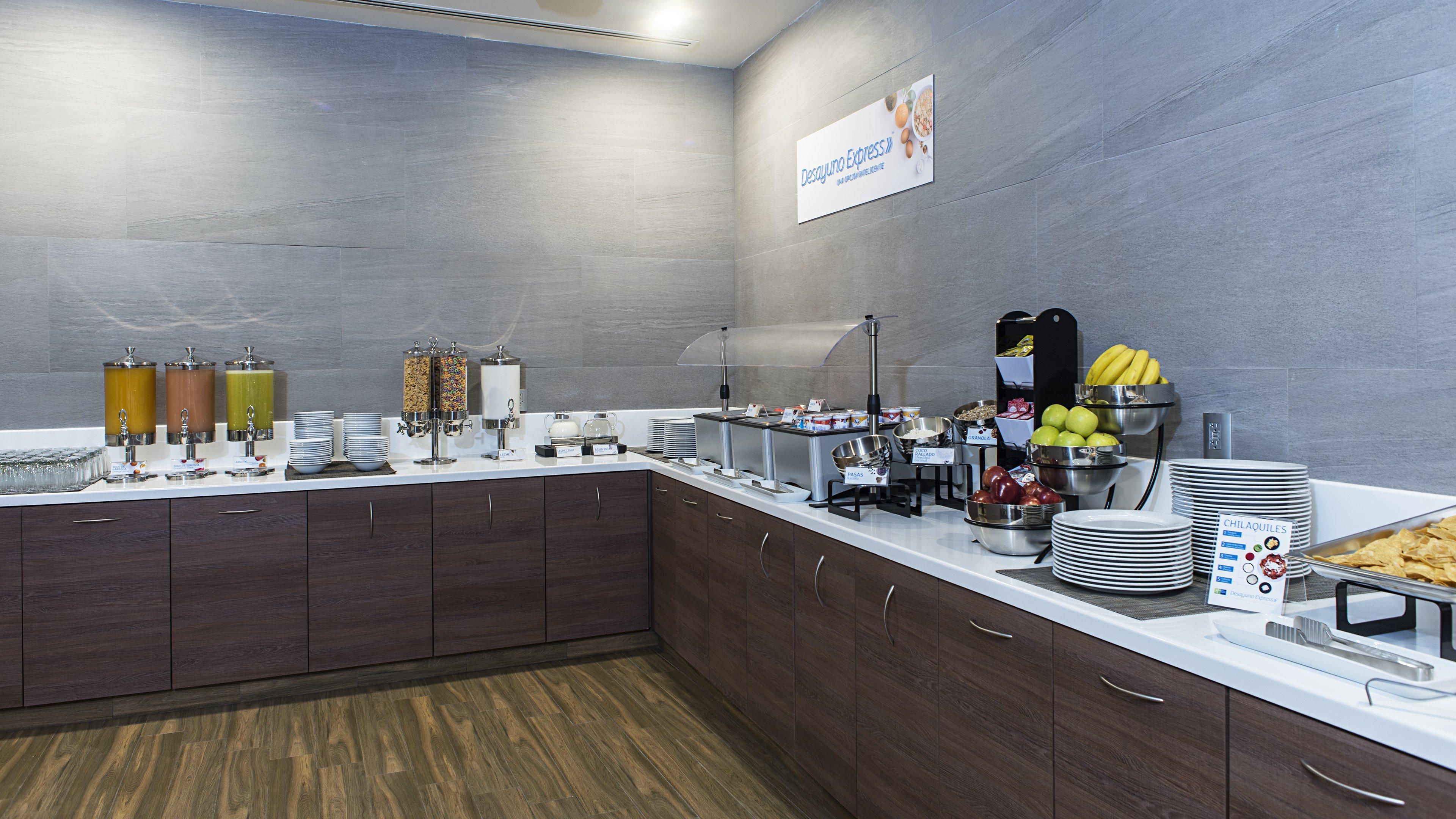 Hotel Express Mexico- Toreo By Ihg 4*