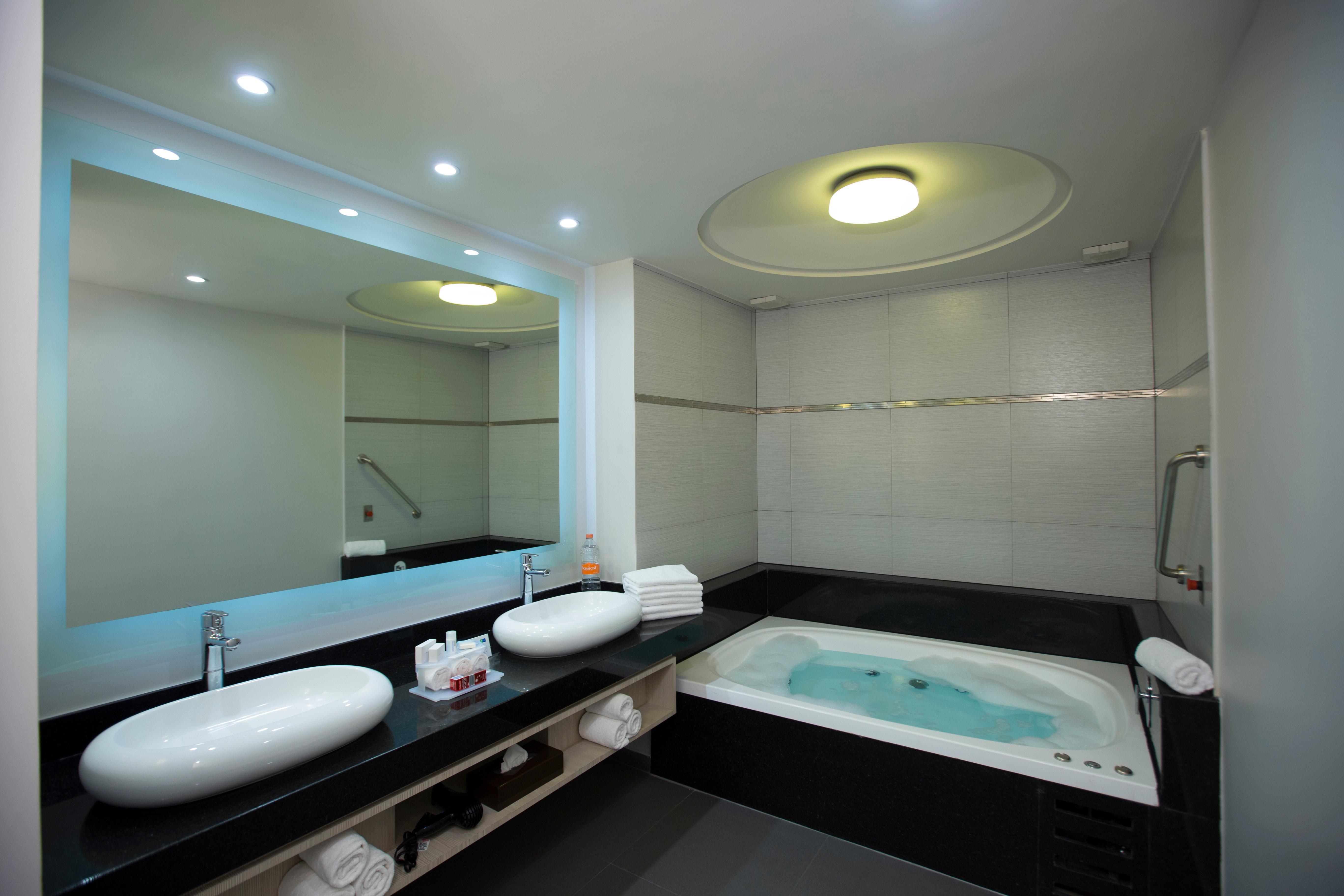 Hotel Express Mexico- Toreo By Ihg 4*
